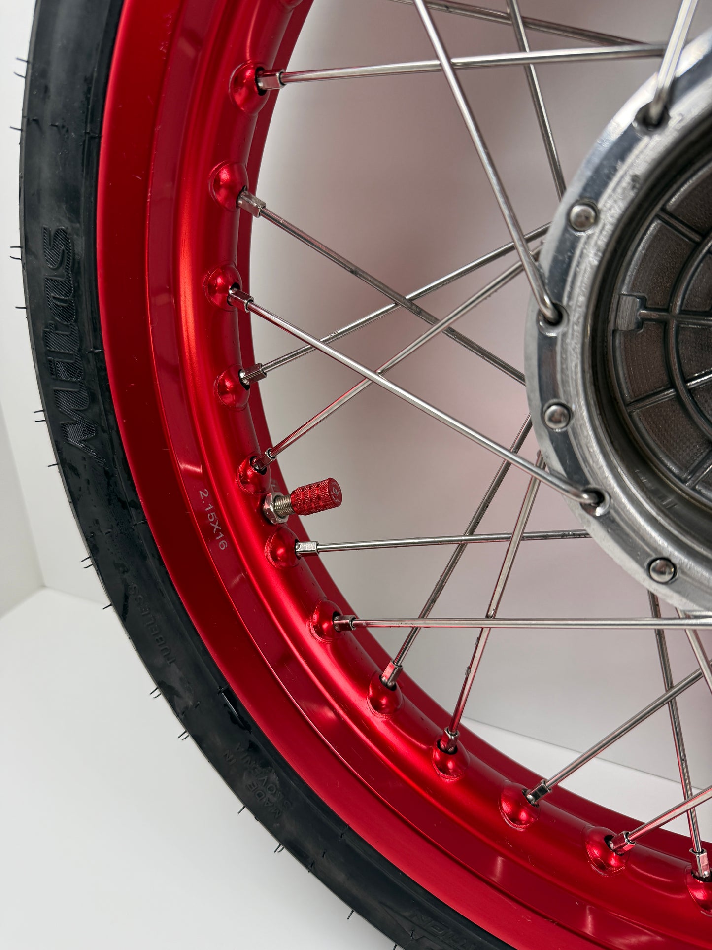 Kompletträder - 1.85x16 | 2.15x16 - Rot Eloxiert